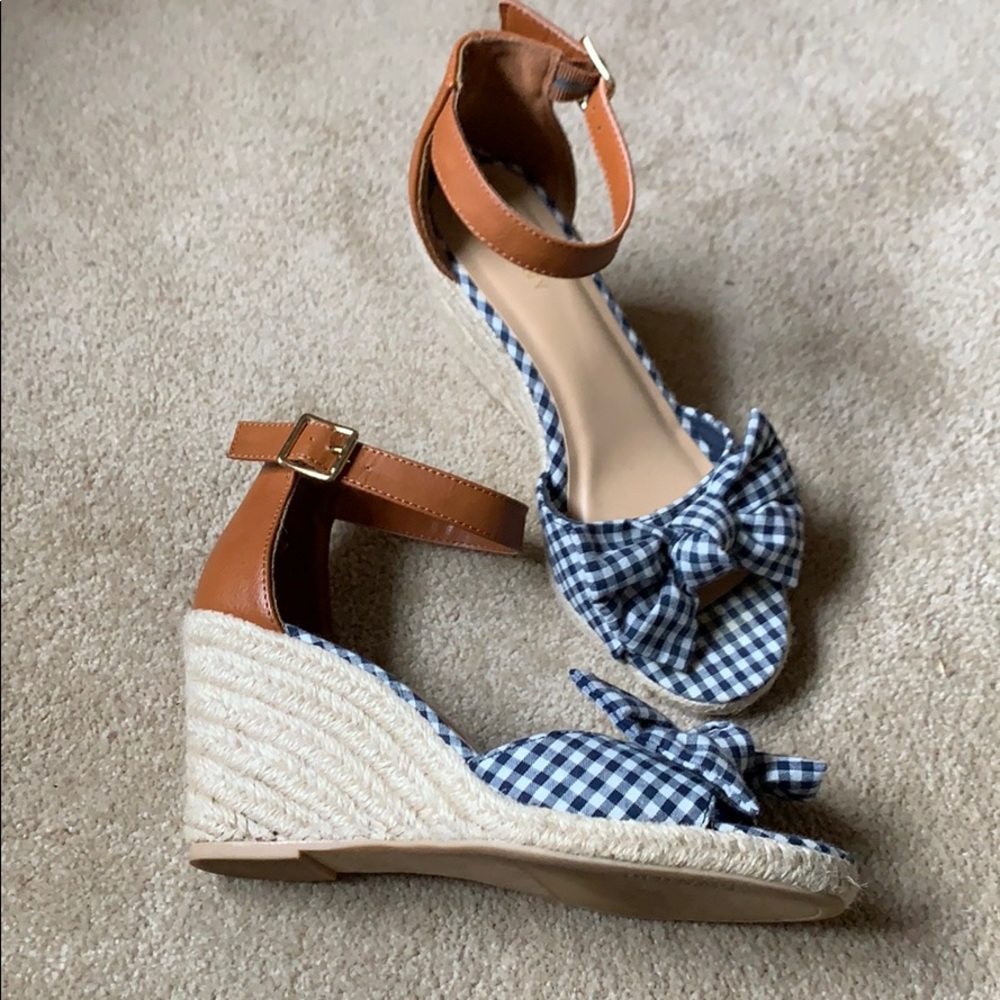 Old Navy Gingham Bow Wedges